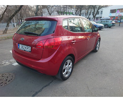 De vanzare Kia Venga MPV 1.6 125CP - Imagine 3